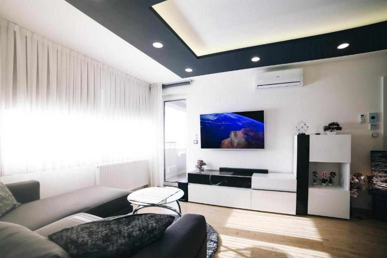 Apartment Vuky *