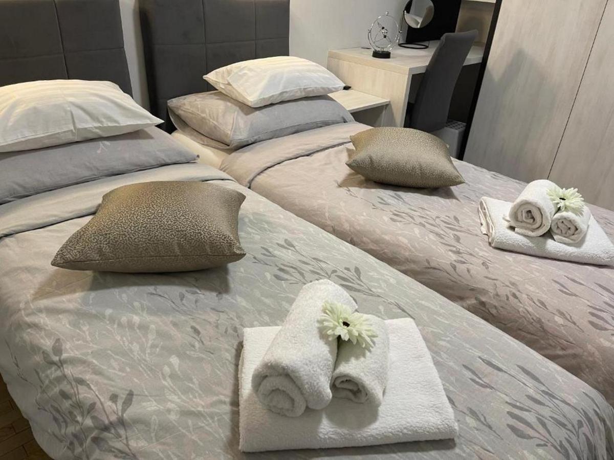 Vuky Apartment *